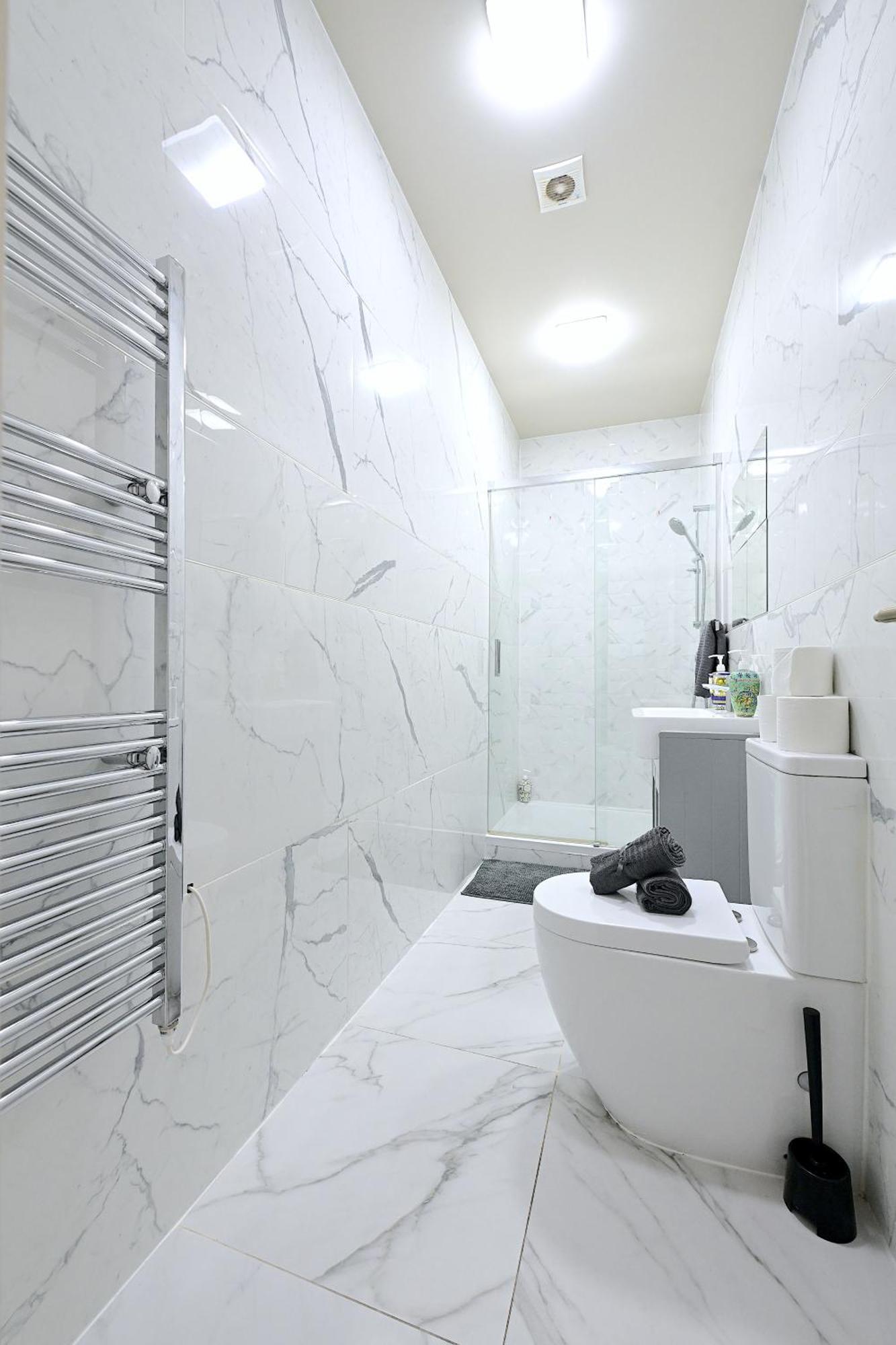 2 Bedroom Flat In Wood Green Piccadilly Line Londres Extérieur photo