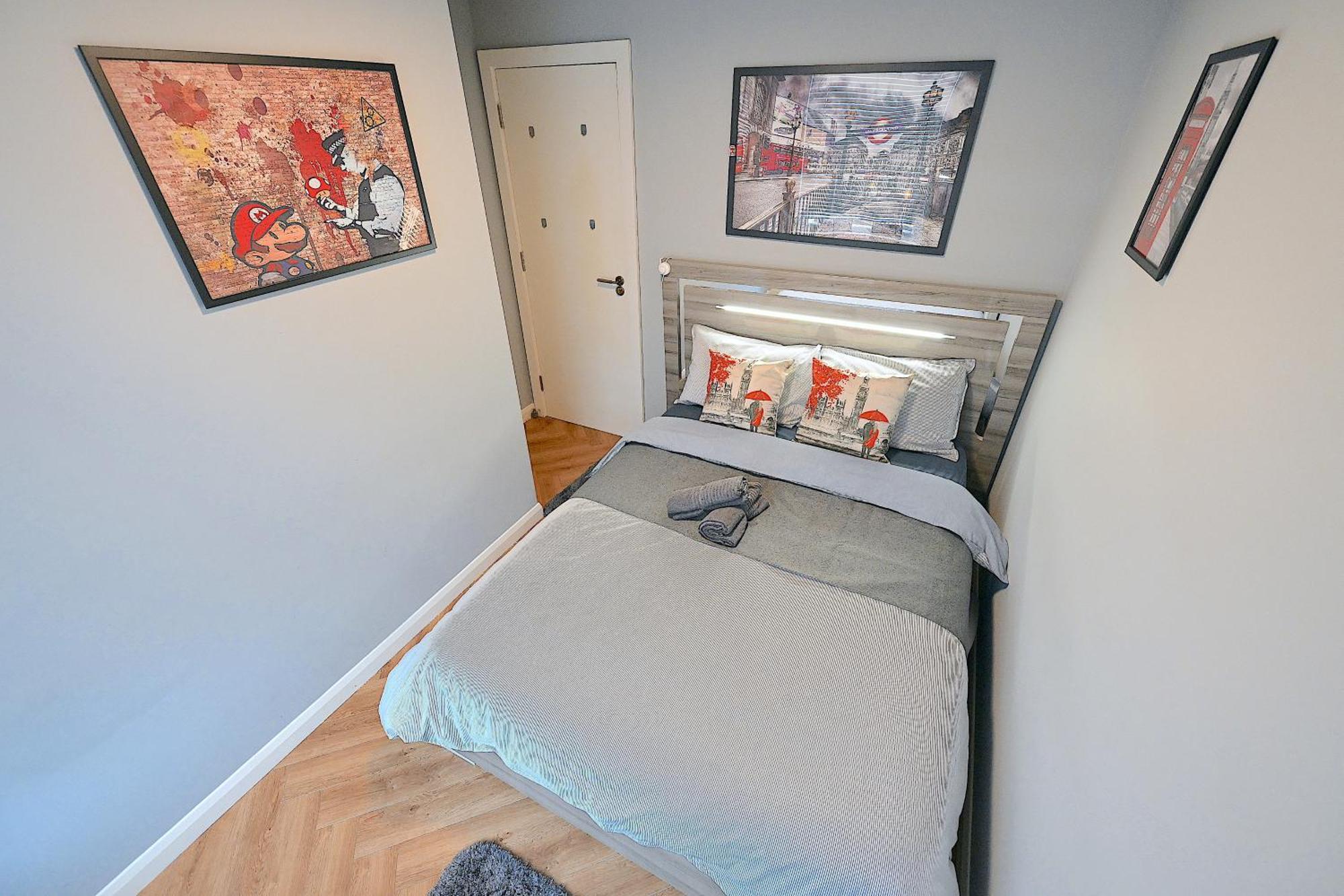 2 Bedroom Flat In Wood Green Piccadilly Line Londres Extérieur photo